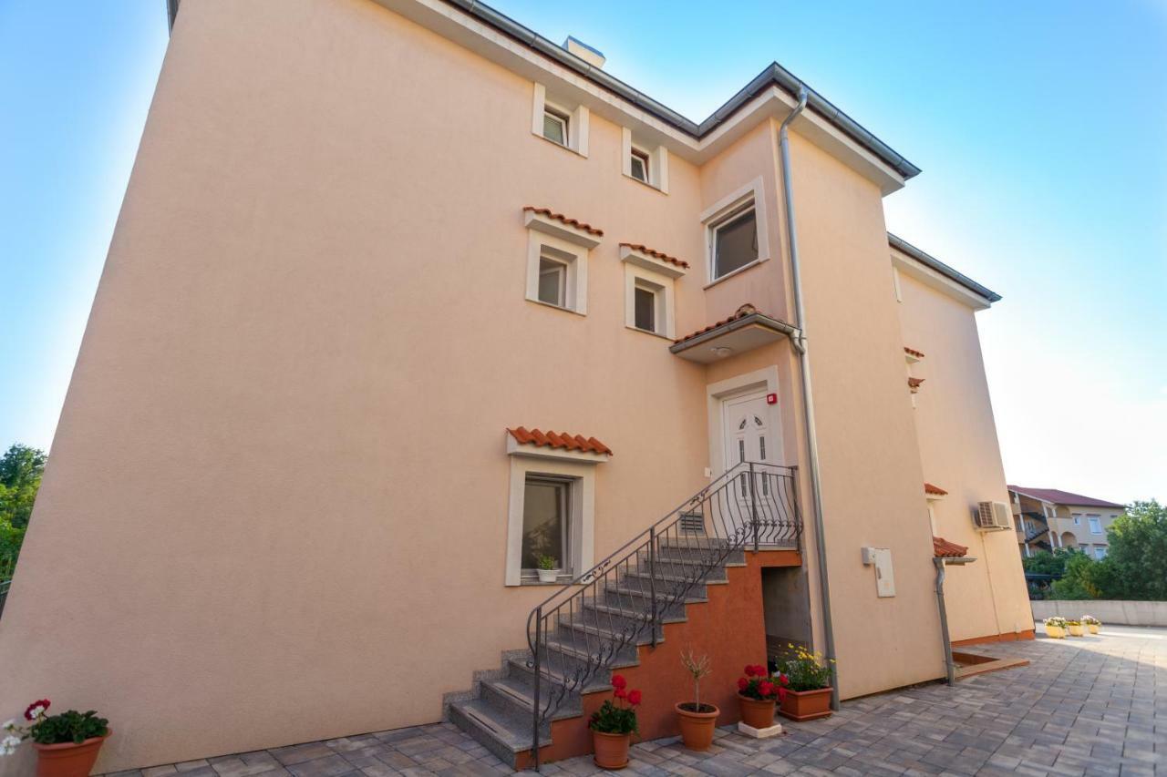 Apartments Jadranka Malinska Dış mekan fotoğraf