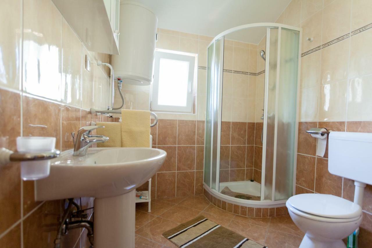 Apartments Jadranka Malinska Dış mekan fotoğraf